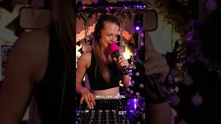 Baller lieber deine Freunde als Feuerwerk! 🥳