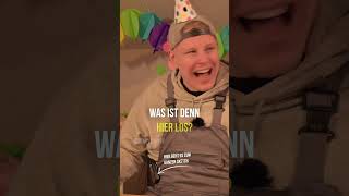 Wenn der Azubi angeben will. I Den ganzen Sketch seht ihr auf dem Kanal!