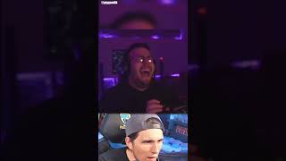 Wenn du im Aufzug FESTSTECKST aber dein Freund in der Zentrale arbeitet